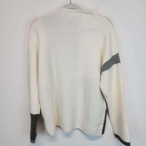 Cyrus Colorblock Mock Neck Sweater Size L Gray Cream Wool Blend Boxy Soft Chic - Picture 15 of 15